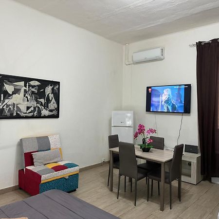 Apartmán Civico 10 Sassari Exteriér fotografie