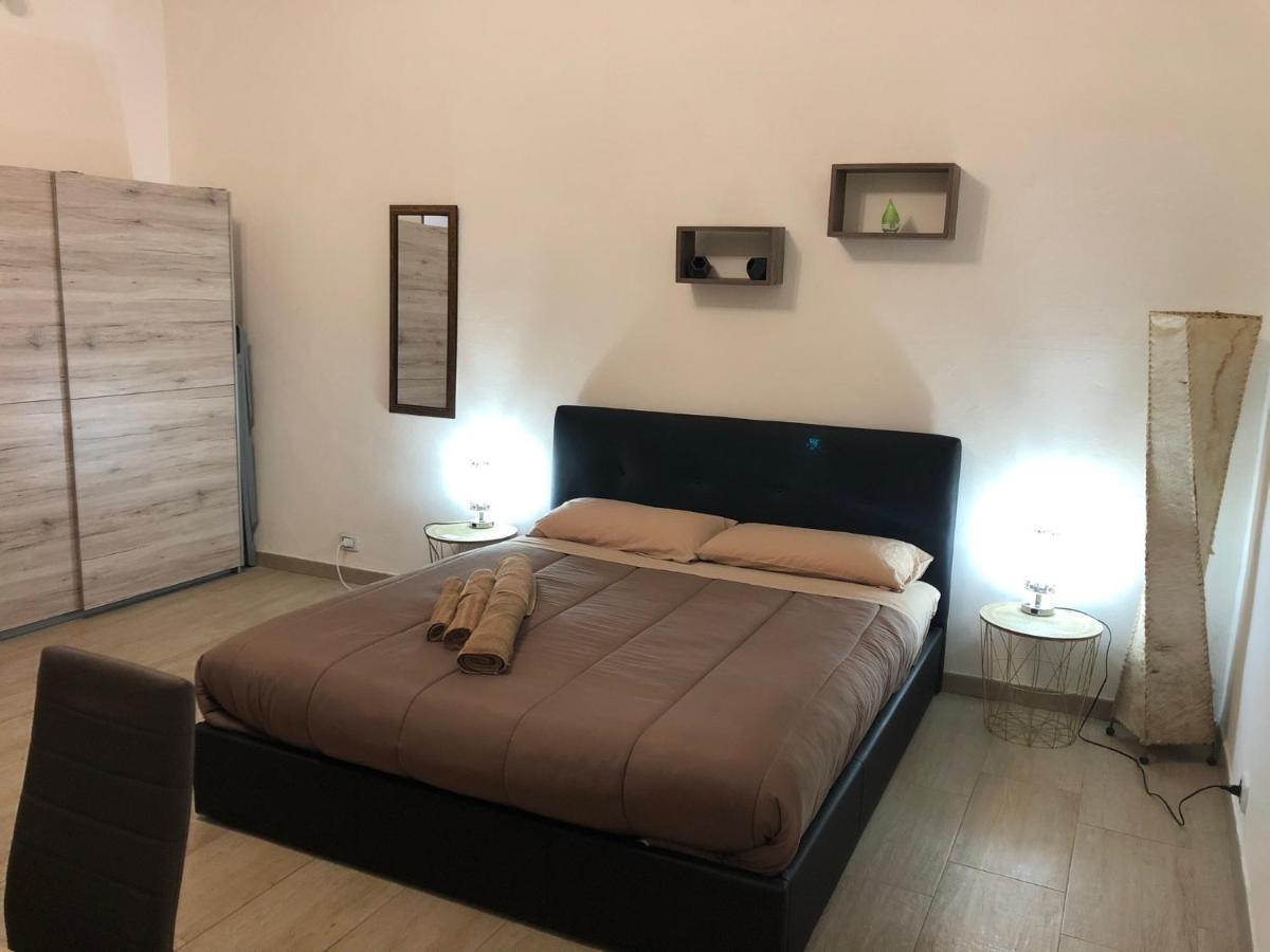 Apartmán Civico 10 Sassari Exteriér fotografie