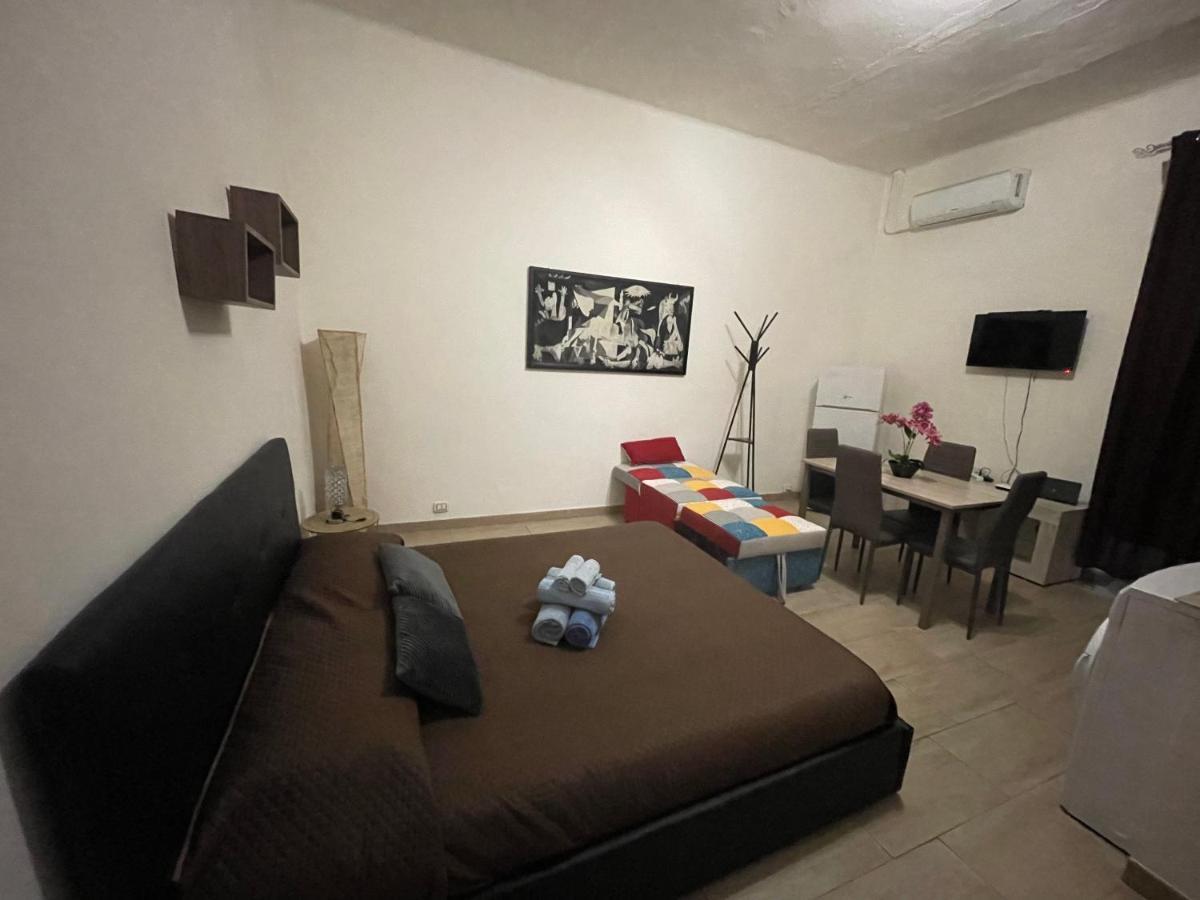 Apartmán Civico 10 Sassari Exteriér fotografie