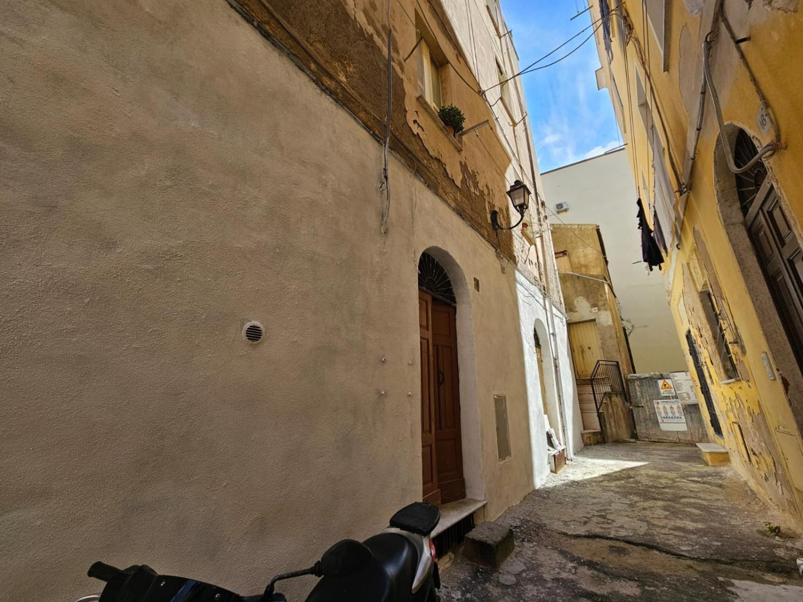 Apartmán Civico 10 Sassari Exteriér fotografie